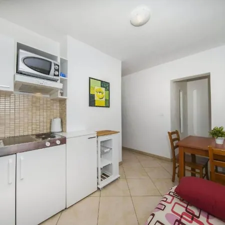 With Seven Bedrooms And Pool *