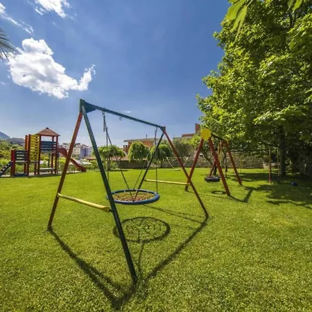 With Seven Bedrooms And Pool *